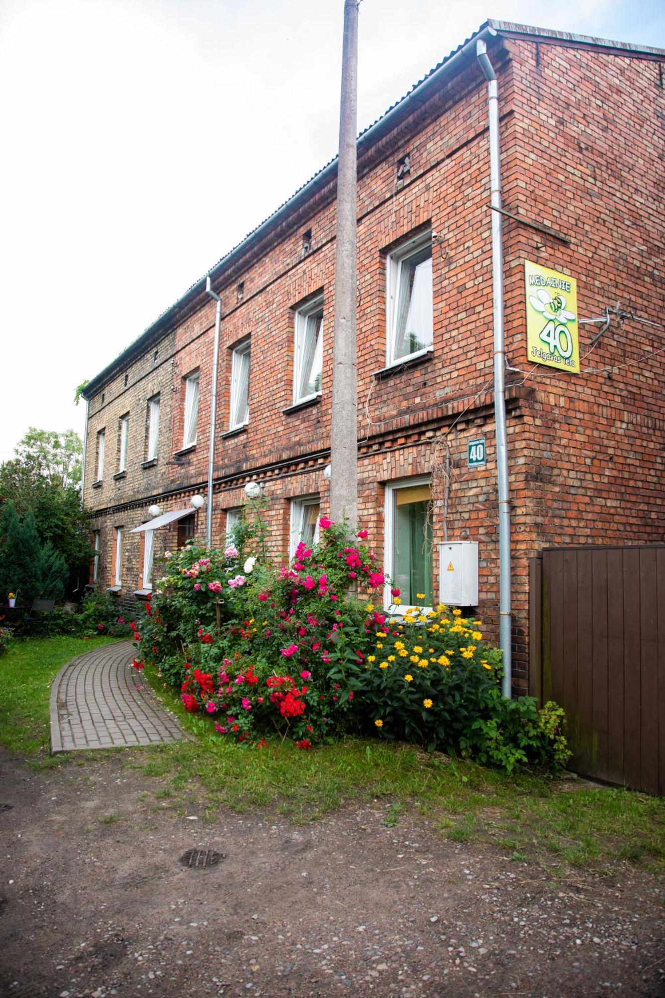 Medainie Apartamenti Liepāja Exterior foto